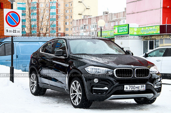 BMW F16 X6 (2016 год). Редакционное фото, фотограф Art Konovalov / Фотобанк Лори