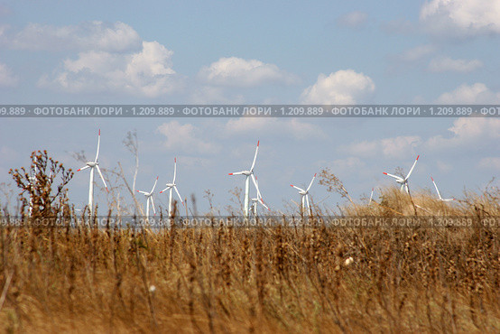 Болгария. Современные ветряные мельницы (2009 год). Стоковое фото, фотограф Gagara / Фотобанк Лори