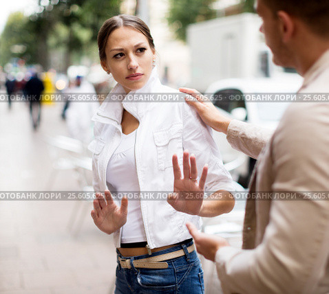 Boring male person accosting to young female. Стоковое фото, фотограф Яков Филимонов / Фотобанк Лори