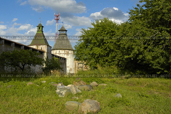 Борисоглебский монастырь. Конвергенция (2006 год). Стоковое фото, фотограф Сергей Разживин / Фотобанк Лори