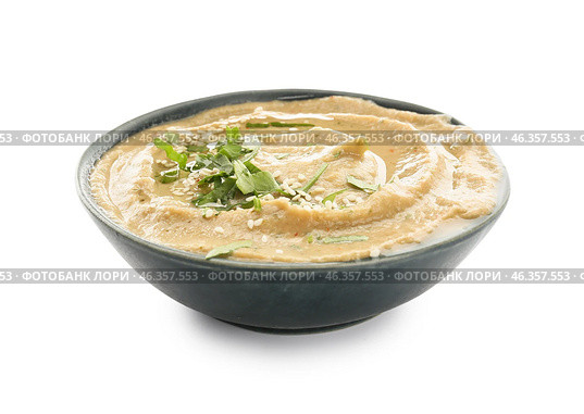 Bowl with fresh baba ghanoush on white background. Стоковое фото, фотограф Pixel_shot / Фотобанк Лори