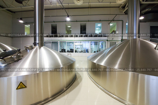 brewing equipment and office in beer factory captive shop. Стоковое фото, фотограф Losevsky Pavel / Фотобанк Лори