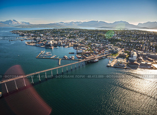 Bridge of city Tromso, Norway (2016 год). Стоковое фото, фотограф Андрей Армягов / Фотобанк Лори