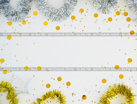 bright tinsel with spangles table. Стоковое фото, агентство Ingram Publishing / Фотобанк Лори