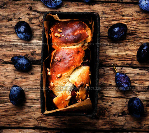 Brioche . Стоковое фото, агентство Ingram Publishing / Фотобанк Лори