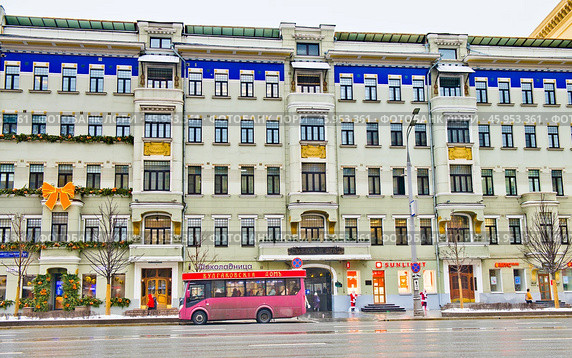 Булгаковский дом. Зимний день. Большая Садовая улица, дом 10. Москва. Редакционное фото, фотограф E. O. / Фотобанк Лори