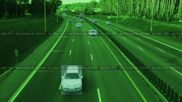 Camera monitors cars on the highway and identifies tracking data. Стоковое видео, видеограф Dzmitry Astapkovich / Фотобанк Лори