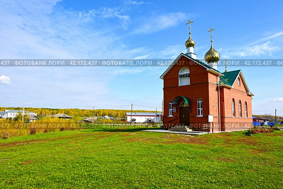 Часовня Петра и Павла. Тюменская область.Упоровский район.  Россия (2023 год). Стоковое фото, фотограф Александр Тараканов / Фотобанк Лори