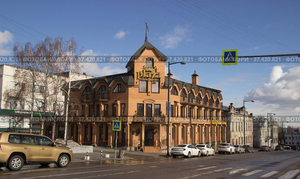 Частный отель Plaza. Липецк (2022 год). Редакционное фото, фотограф Евгений Будюкин / Фотобанк Лори