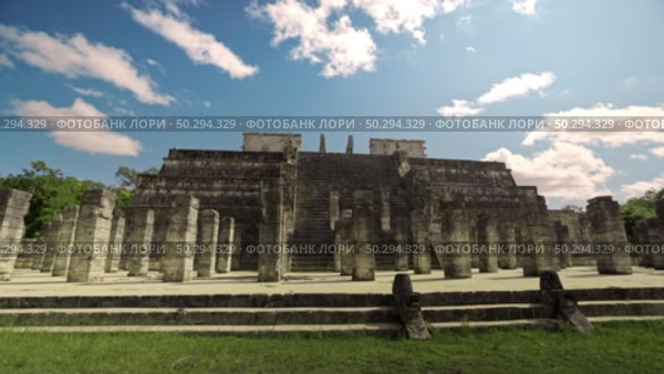 Chichen Itza Temple Of Warriors Columns Structure Perspective Layout View. Стоковое видео, видеограф Поскребышев Михаил / Фотобанк Лори