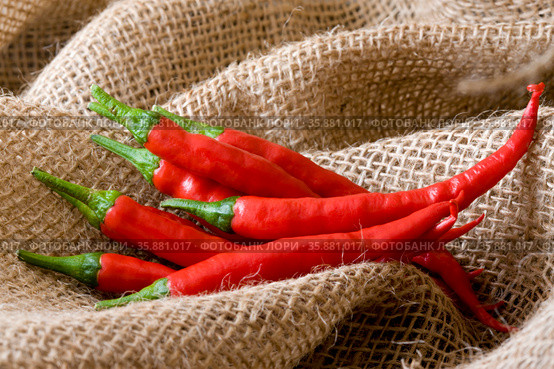 Chilis. Стоковое фото, агентство Ingram Publishing / Фотобанк Лори