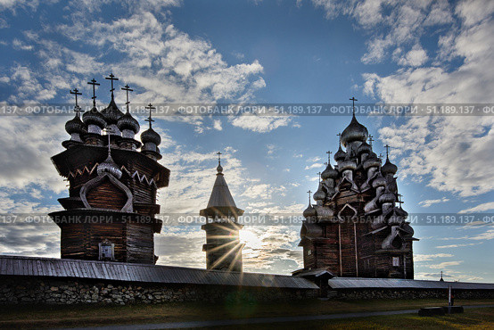 Church of the Transfiguration on Kizhi Island. The architectural ensemble of Kizhi Pogost. Russia. Церковь Преображения Господня на острове Кижи, Карелия. Russia (2025 год) Редакционное фото, фотограф Татьяна Сафронова / Фотобанк Лори