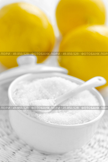 Citric acid. Стоковое фото, агентство Ingram Publishing / Фотобанк Лори