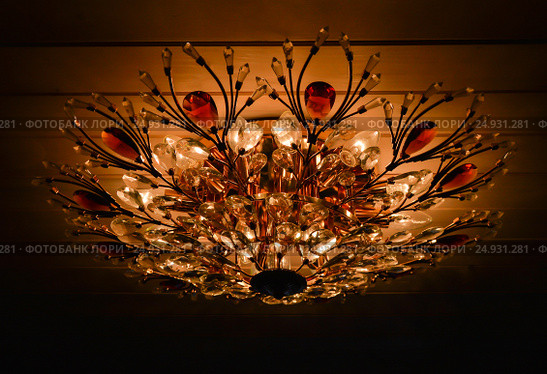 Classic chandelier. Стоковое фото, фотограф Дмитрий Родин / Фотобанк Лори