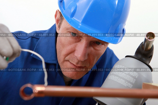 close-up of blue collar. Стоковое фото, агентство Ingram Publishing / Фотобанк Лори
