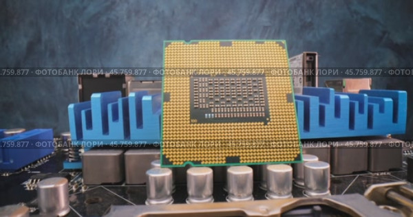 Close-up of CPU Chip Computer Central Processor. Modern computer technology concept. Стоковое видео, видеограф Андрей Армягов / Фотобанк Лори