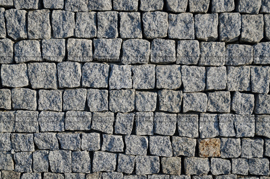Cobbled pavement pattern made of granite cubes. Стоковое фото, агентство Ingram Publishing / Фотобанк Лори