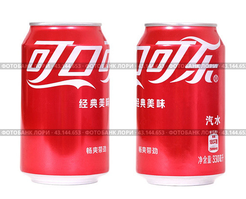 Coca-Cola (2024 год). Редакционное фото, фотограф Art Konovalov / Фотобанк Лори