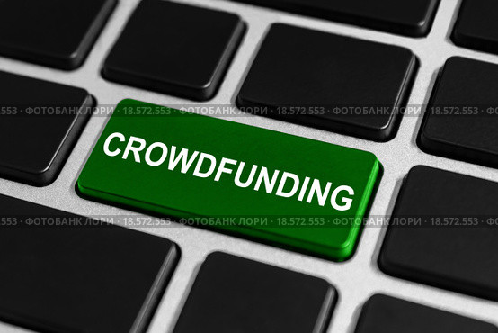 crowdfunding button on keyboard. Стоковое фото, фотограф Pichet Wissawapipat / PantherMedia / Фотобанк Лори