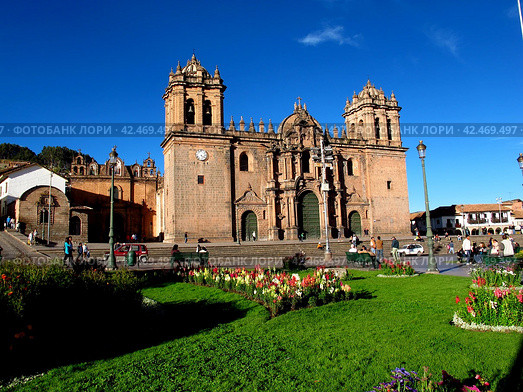 Cusco, Peru - 06 May 2011: Cusco Cathedral, the ancient church in Cusco, Peru. Редакционное фото, фотограф Сергей Стрелков / Фотобанк Лори