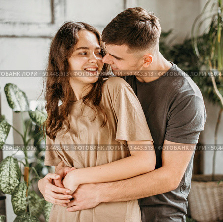 cute young couple together love 6. Стоковое фото, агентство Ingram Publishing / Фотобанк Лори