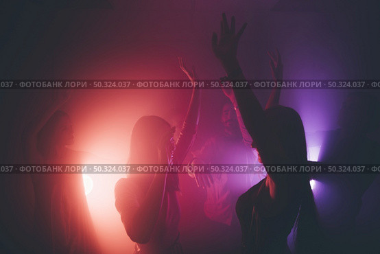 dancing people club. Стоковое фото, агентство Ingram Publishing / Фотобанк Лори