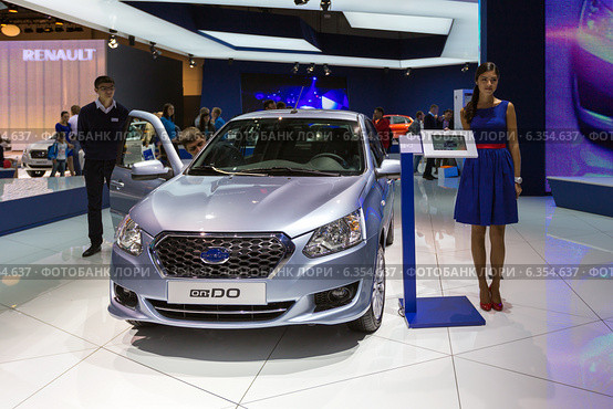 Datsun on-DO. Московский международный автомобильный салон 2014. Редакционное фото, фотограф Сергей Лаврентьев / Фотобанк Лори