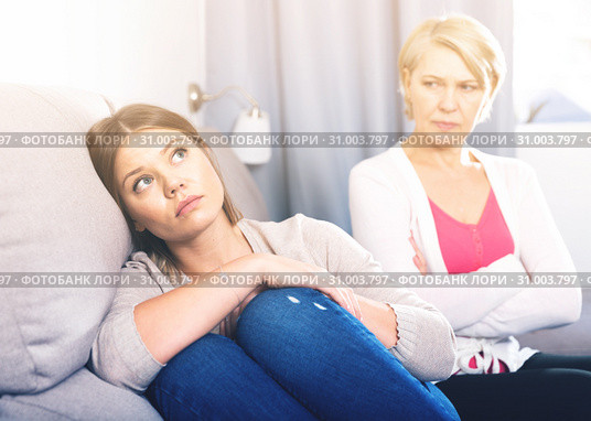 daughter quarreled with her mom. Стоковое фото, фотограф Яков Филимонов / Фотобанк Лори