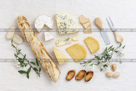 delicious variety snacks table. Стоковое фото, агентство Ingram Publishing / Фотобанк Лори
