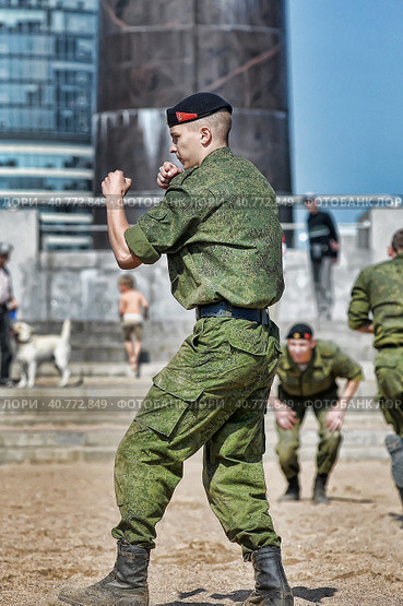 Demonstrative performance of the Marine Corps (2013 год). Редакционное фото, фотограф Анна Кривицкая / Фотобанк Лори