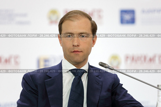 Денис Валентинович Мантуров - министр промышленности и торговли Российской Федерации на Гайдаровском форуме 2018. Редакционное фото, фотограф Игорь Долгов / Фотобанк Лори