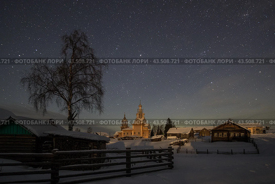 Деревня Кимжа в Архангельской области (2018 год). Стоковое фото, фотограф Николай Гернет / Фотобанк Лори