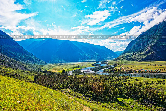 Долина реки Чулышман. Урочище Аккурум. Горный Алтай. Стоковое фото, фотограф Макаров Алексей / Фотобанк Лори