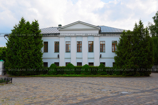 Дом наместника (настоятельский корпус). Свято-Данилов монастырь. Москва (2019 год). Стоковое фото, фотограф Александр Щепин / Фотобанк Лори