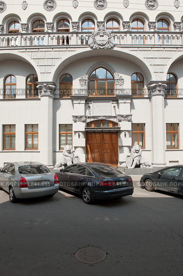 Дом со львами. Доходный дом Г. А. Гордон. Москва (2010 год). Редакционное фото, фотограф E. O. / Фотобанк Лори