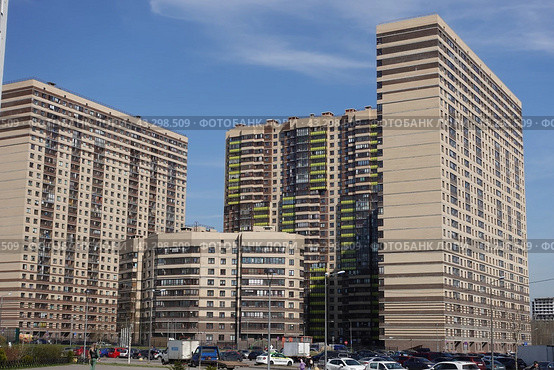 Дома компании ЦДС. Новая ул. д. 17 (к. 1,2), 19, 15 (2024 год). Редакционное фото, фотограф Юрий Пуликов / Фотобанк Лори