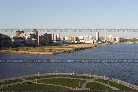 Дома на улице Сибгата Хакима, город Казань (2016 год). Редакционное фото, фотограф Дмитрий Неумоин / Фотобанк Лори