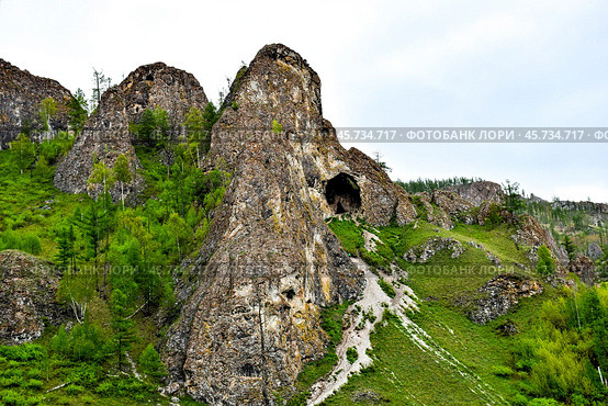 Древние горы Хакасии, Тогыз- Аз, Тропа Предков (2019 год). Редакционное фото, фотограф Александр Галинский / Фотобанк Лори