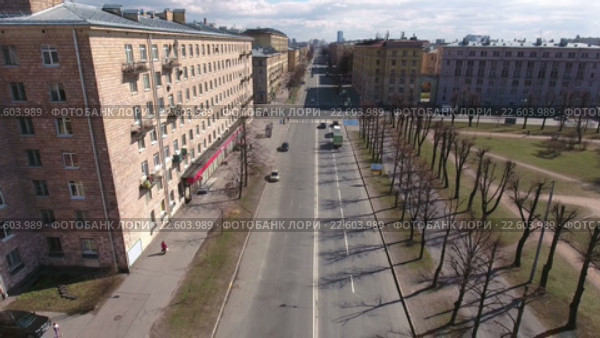 Движение автотранспорта по Краснопутиловской улице, Санкт-Петербург (2016 год). Редакционное видео, видеограф Кекяляйнен Андрей / Фотобанк Лори