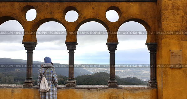 Дворец Пена (Palacio Nacional da Pena). Синтра, Лиссабон, Португалия (2023 год). Редакционное фото, фотограф lana1501 / Фотобанк Лори