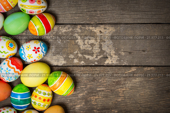 Easter eggs in the basket. Стоковое фото, фотограф Типляшина Евгения / Фотобанк Лори