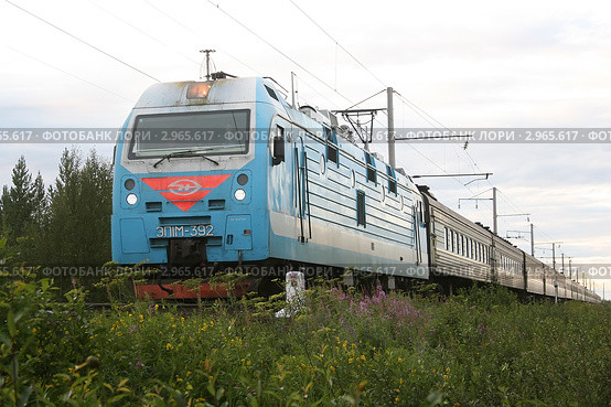 Электровоз ЭП1М-392 (2009 год). Редакционное фото, фотограф Юрий Акимов / Фотобанк Лори