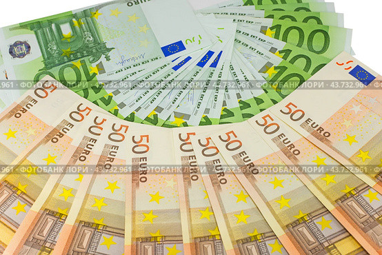 Евро купюры на белом фоне. Euro banknotes money. Стоковое фото, фотограф Татьяна Д / Фотобанк Лори