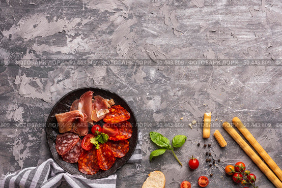 flat lay meat concept with copy space 3. Стоковое фото, агентство Ingram Publishing / Фотобанк Лори