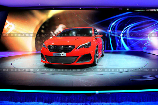 Франкфуртский автосалон (IAA) 2013. Редакционное фото, фотограф Art Konovalov / Фотобанк Лори