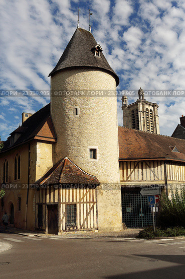 Франция. Шампань. Город Труа (Troyes). Квартал фахверковых домов (2016 год). Стоковое фото, фотограф Татьяна Лата / Фотобанк Лори