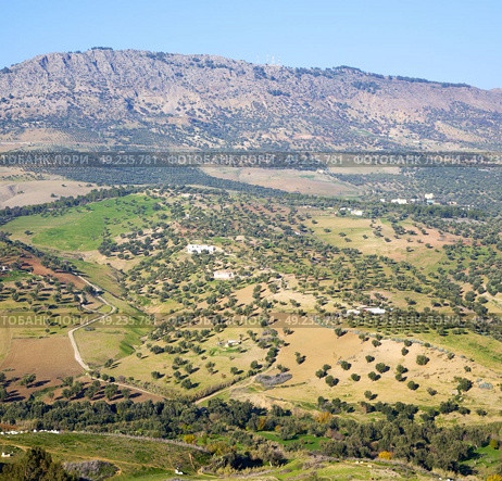 from high in the village morocco africa field and constructions. Стоковое фото, агентство Ingram Publishing / Фотобанк Лори