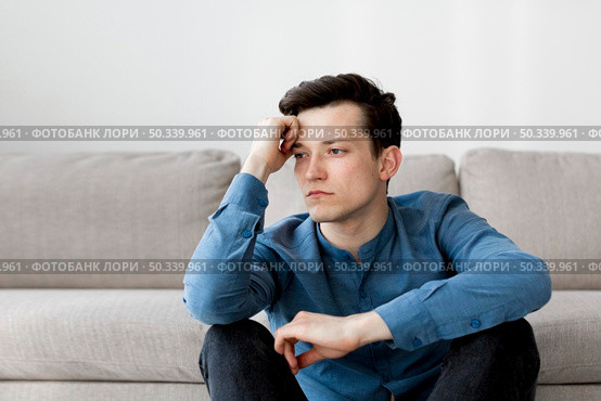 front view boy with anxiety. Стоковое фото, агентство Ingram Publishing / Фотобанк Лори