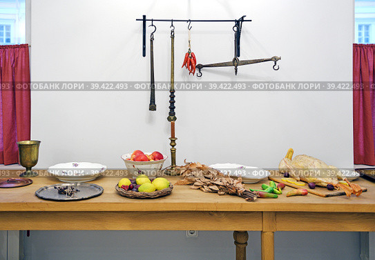 Gavrila Derzhavin Estate Museum in St. Petersburg, Russia. Kitchen (2023 год). Редакционное фото, фотограф Валерия Попова / Фотобанк Лори