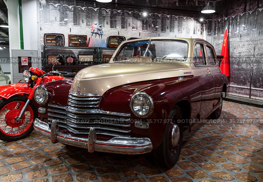 GAZ-M20 "Pobeda" 1948-1953 year. The Museum of Technology of Vadim Zadorozhny. Moscow Region, Russia (2020 год). Редакционное фото, фотограф Наталья Волкова / Фотобанк Лори